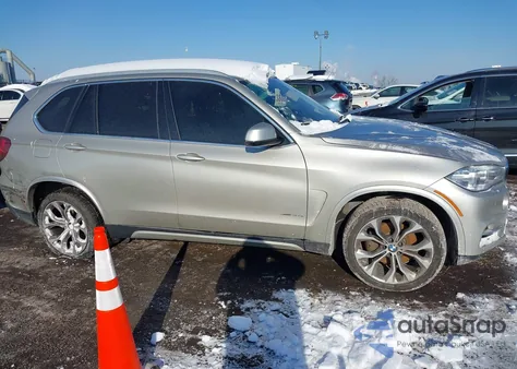 2016 BMW X5 Edrive xDrive40E z USA, uszkodzony, nr VIN 5UXKT0C51G0S76185